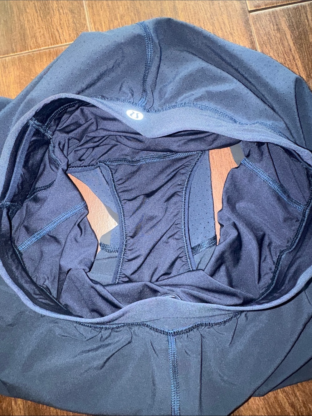 Lululemon Find Your Pace Short 3" *Lined
True Navy Size 4 - Picture 10 of 11